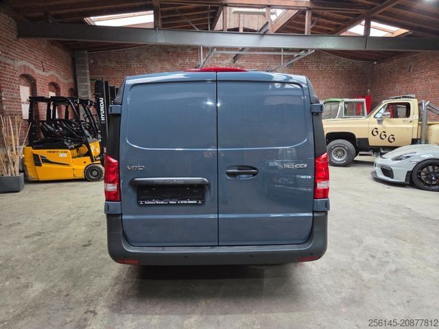 Fourgon tôlé MERCEDES-BENZ Vito Kasten 110 Kamera Tempom. Klima Tüv neu E6