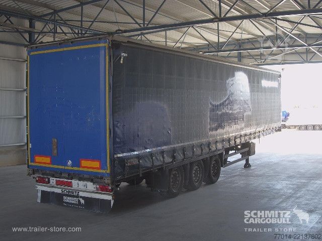 Odprta polprikolica s ponjavo Schmitz Cargobull Curtainsider Standard
