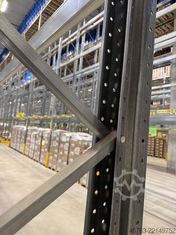 Magazzino a grande altezza Dexion Speedlock P90
