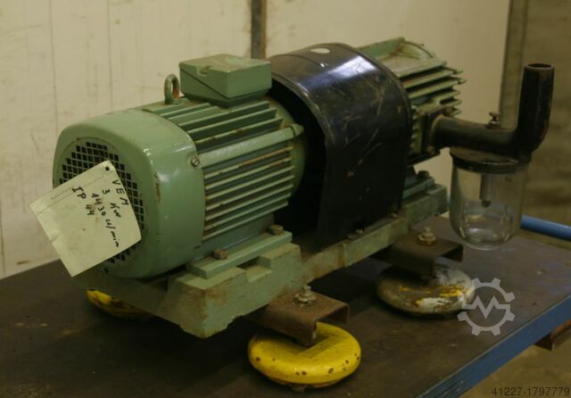 ভ্যাকুয়াম পাম্প 63 m 63 / ঘন্টা VEM VZ 40/130V