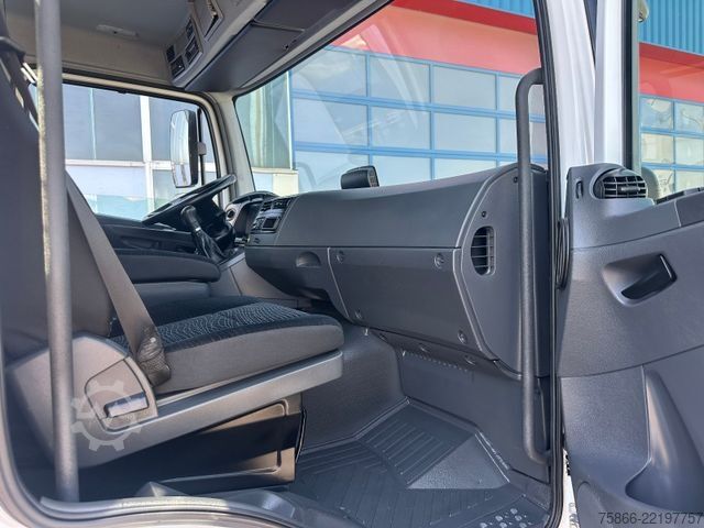 Vinç i montuar në kamion MERCEDES-BENZ 1224 K Atego 2 Seiten Kipper Hiab 078 X Duo