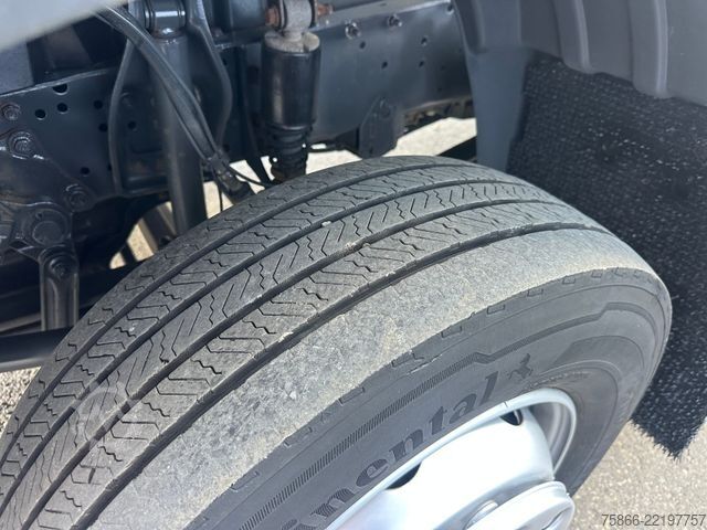Vinç i montuar në kamion MERCEDES-BENZ 1224 K Atego 2 Seiten Kipper Hiab 078 X Duo