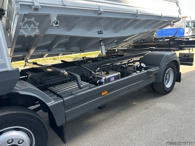 Kamion vetësbërëshkues MERCEDES-BENZ 1224 K Atego 2 Seiten Kipper Hiab 078 X Duo