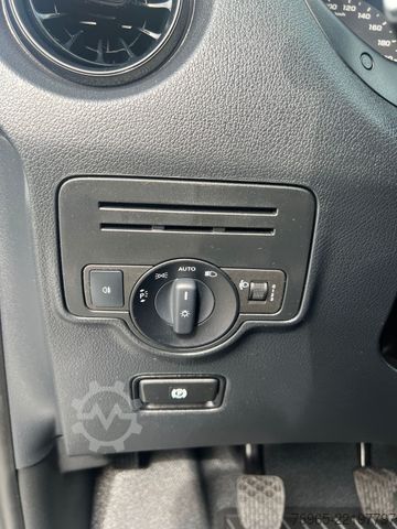Van panel MERCEDES-BENZ Vito 116 EXTRALANG KLIMA SCHRÄNKE KAMERA AHK EU6