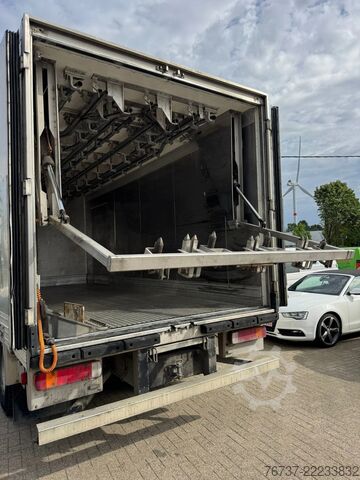 Trasporto refrigerato/congelato Scania P94-260 **MANUAL PUMP-BELGIAN TRUCK-MEATHOOKS**