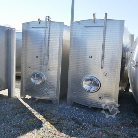 8300 Liter kühlbarer kubischer Lagertank aus V2A mit 2 inneren Kühlplatten  9429