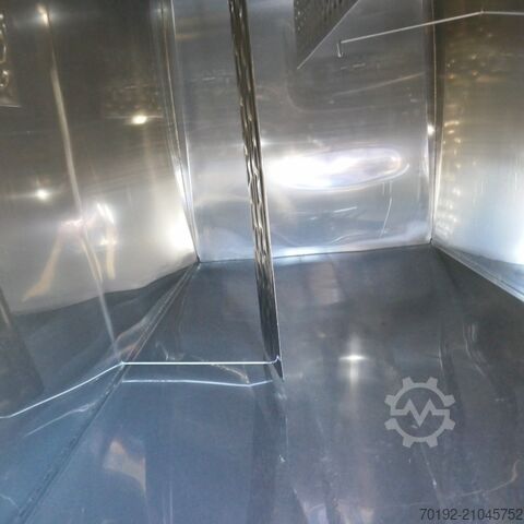 8300 Liter kühlbarer kubischer Lagertank aus V2A mit 2 inneren Kühlplatten  9429