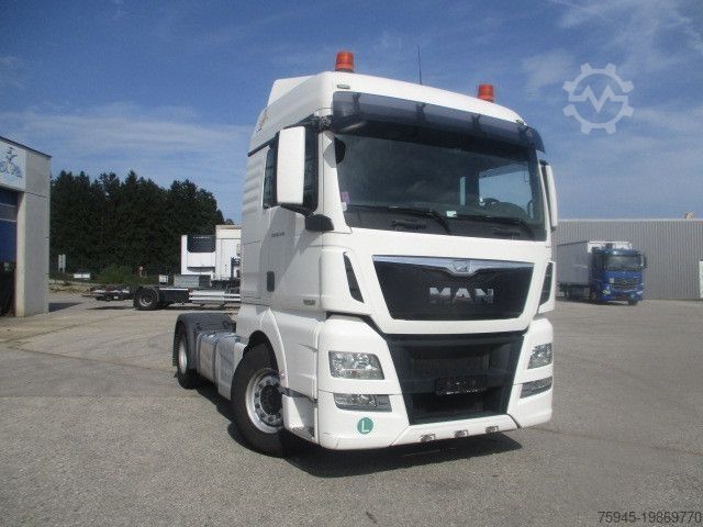 Стандартний тягач MAN TGX 18.440, Kipph., Schalter, TÜV 10/2025