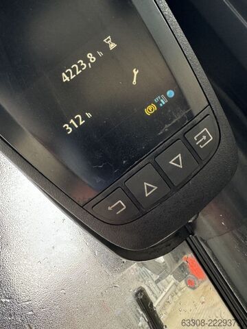 Xe nâng động cơ diesel Linde H30D-02