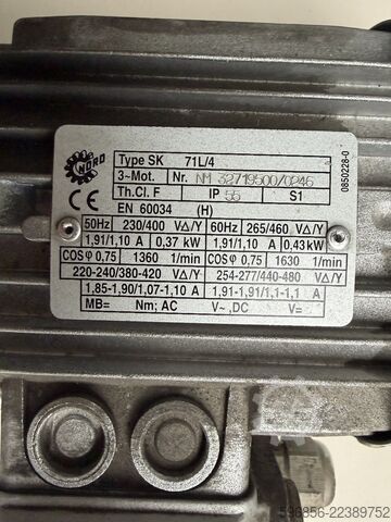  Motoreduktor Getriebebau NORD 1S50VZ.71 L/4 + silnik NORD SK 71L/4 0,37 kW i=35 40 obr./min 3-fazowy Motoreduktor Getriebebau NORD 1S50VZ.71 L/4 + silnik NORD SK 71L/4 0,37 kW i=35 40 obr./min 3-fazowy