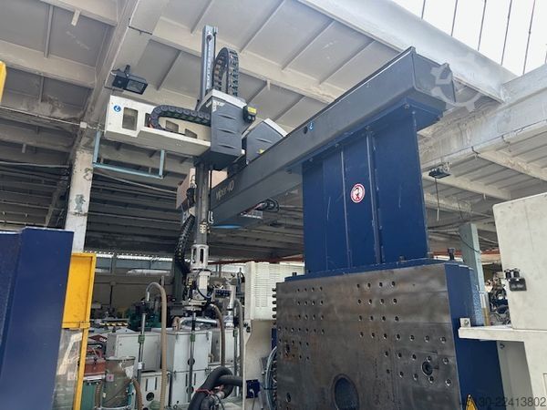 Sprautumótunarvél Engel Victory 2550/350 Tech