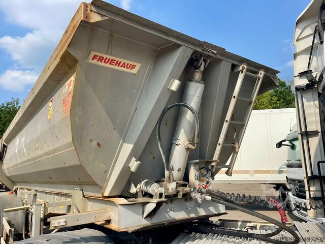 Kipper Fruehauf STEEL CHASSIS, STEEL DUMPER!   Full spring!  TO...