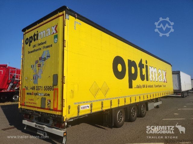Opin hálf-vagn með segldúk Schmitz Cargobull Curtainsider Mega Getränke