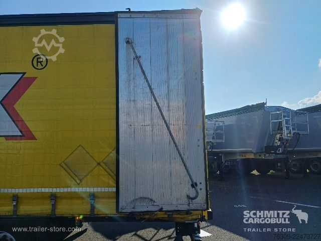 Opin hálf-vagn með segldúk Schmitz Cargobull Curtainsider Mega Getränke