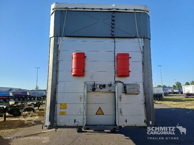 Opin hálf-vagn með segldúk Schmitz Cargobull Curtainsider Mega Getränke
