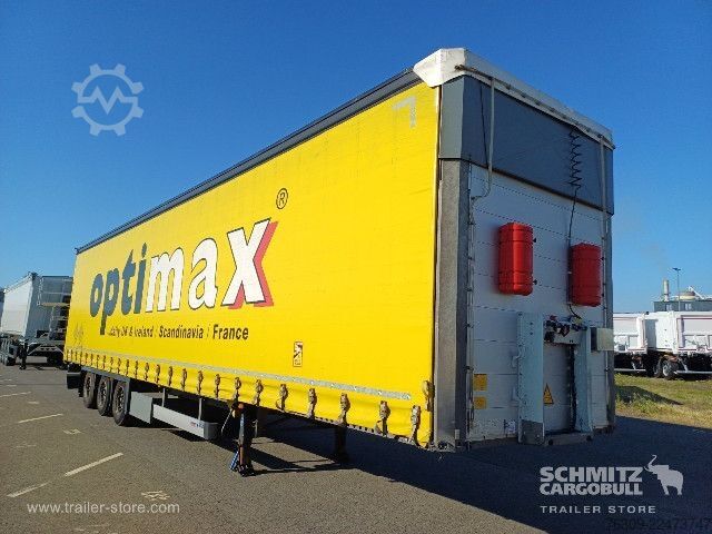 Opin hálf-vagn með segldúk Schmitz Cargobull Curtainsider Mega Getränke