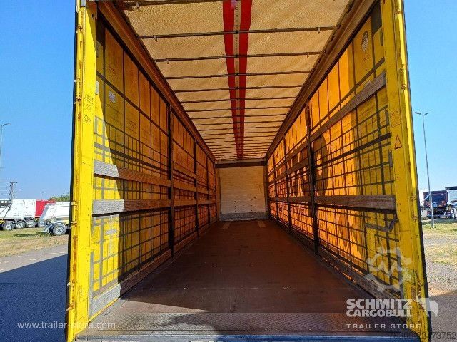 Opin hálf-vagn með segldúk Schmitz Cargobull Curtainsider Mega Getränke