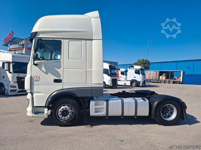 標準トラクターユニット DAF XF 106.480 SSC