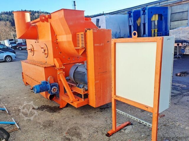 צנטריפוגת ייבוש לחומרים פלסטיים KCBM 700-1000 kg/h 75 kW