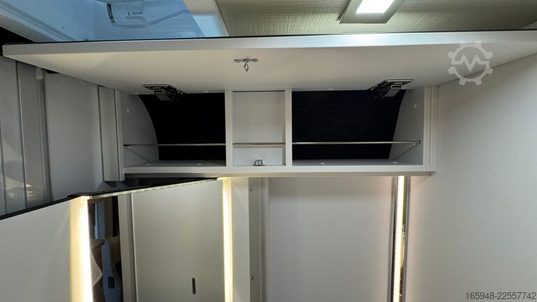 Autocaravana PÖSSL PÖSSL Summit 600 L