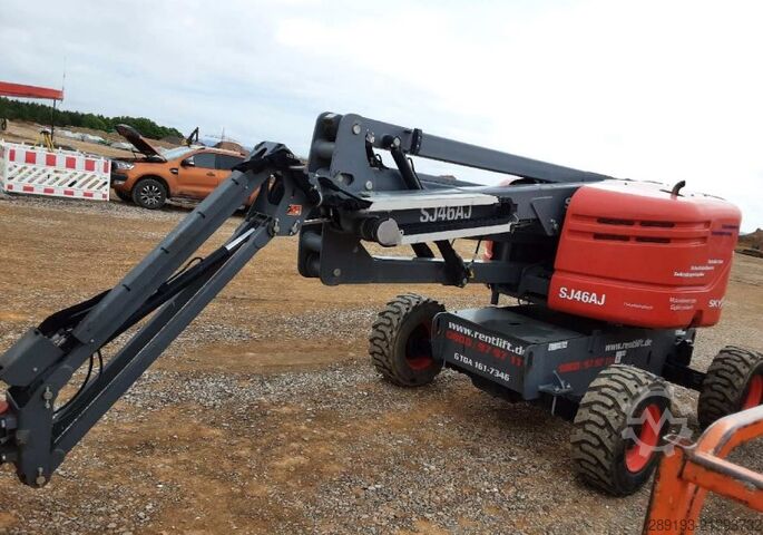 Plataforma elevadora autocontrolada Skyjack SJ 46 AJ Diesel 16,10 m