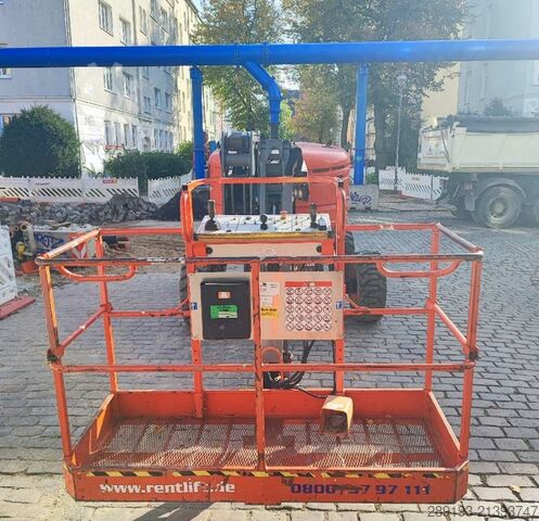 Plataforma elevadora autocontrolada Skyjack SJ 46 AJ Diesel 16,10 m