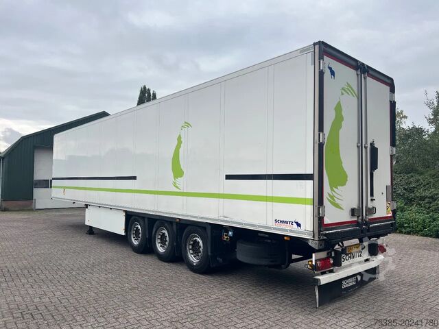 Refrigerated/frozen transport SCHMITZ CARGOBULL Full options NL trailer