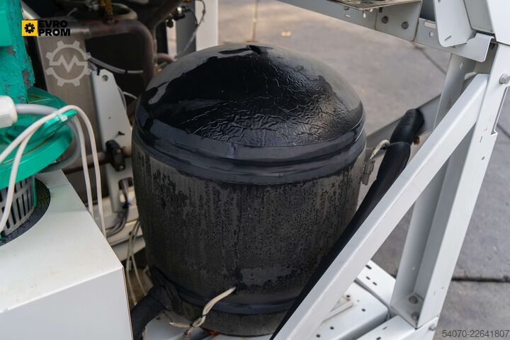 เครื่องทำน้ำเย็น (ชิลเลอร์) Used Industrial Chiller CARRIER - 611 kW | With warranty
