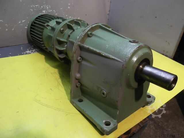 Zobrata motors 1,1 kW 70 apgr./min Hanning / Lenze 12 602 16 11
