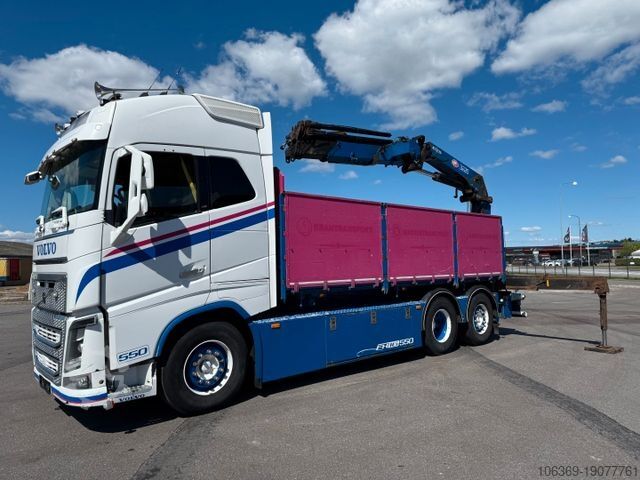 Gru montata su autocarro VOLVO FH 16.550 6x2*4 / Crane HMF 3220K4 Euro 6