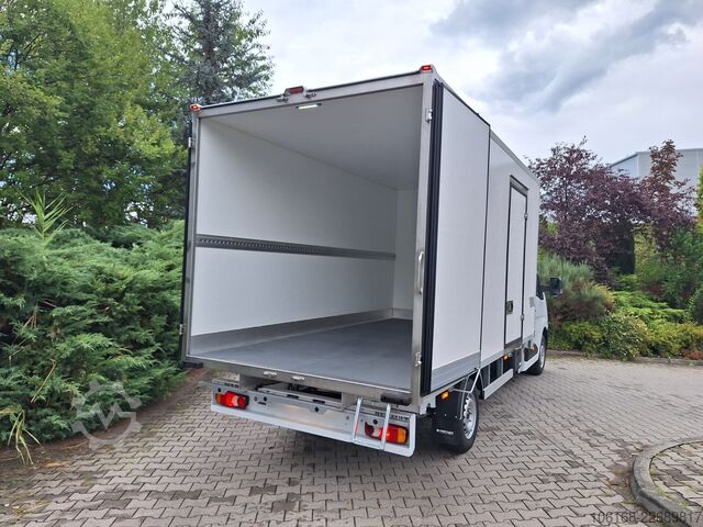 รถตู้ตู้เย็น Renault Master Isoterme