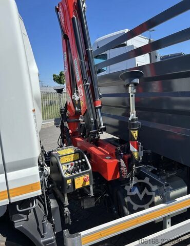 เครนพร้อมกระบะดั๊มพ์ Fuso Canter 7C15 Fassi Kran 3-seiten Kipper
