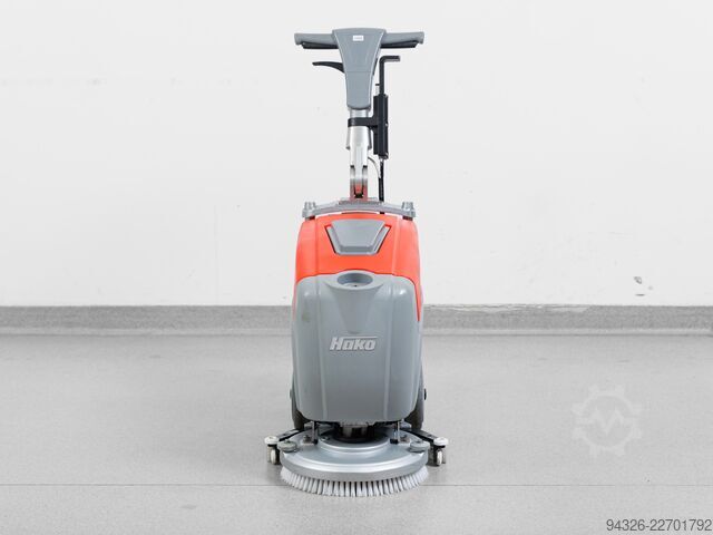 HAKO SCRUBMASTER B12 TB380 НОВЫЕ АККУМУЛЯТОРЫ Hako Scrubmaster B12 TB380 - 2022y