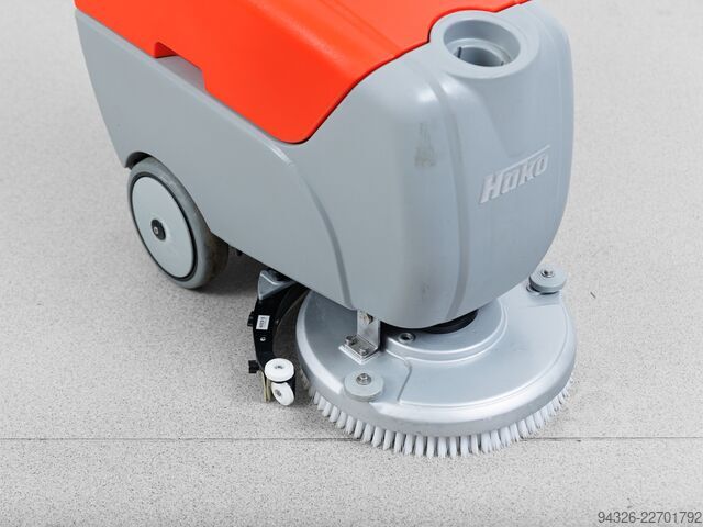 HAKO SCRUBMASTER B12 TB380 НОВЫЕ АККУМУЛЯТОРЫ Hako Scrubmaster B12 TB380 - 2022y