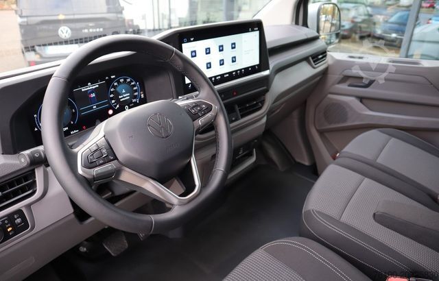 पैनल वैन VOLKSWAGEN T7 Transporter Kasten TDI Aut. 4Motion lang *