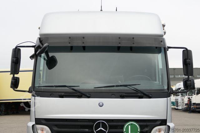 Βαν μεταφοράς αυτοκινήτων MERCEDES-BENZ Atego 822 Autotransporter Geschloss. Automatik