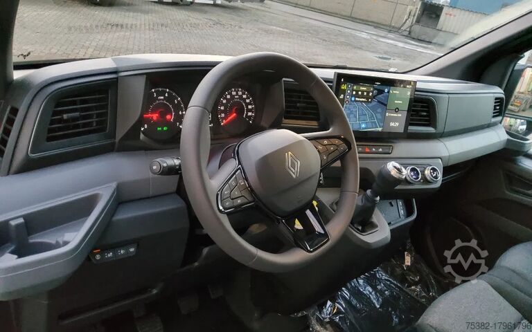 Kombi sanduk Renault Master 150.35 EURO 6 L3H2 GESLOTEN ZWART META...