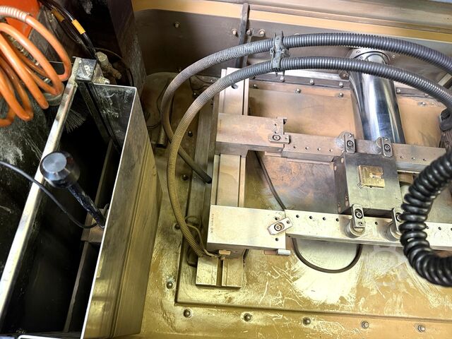 Máquina de erosão do fio CHARMILLES ROBOFIL 4000