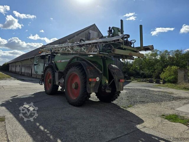 Prskalice za pesticide FENDT Spritze Rogator 655 D, 2 Teilbreite, 6.000+500 L