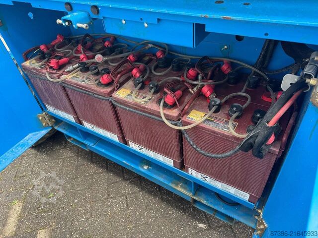 Scharnierende telescopische hoogwerker Genie GS2669DC Hoogwerker Schaarhoogwerker