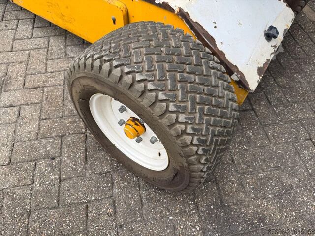 Scharnierende telescopische hoogwerker Niftylift HR12NE Hoogwerker Knikarmhoogwerker