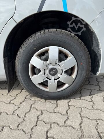 Prijevoznik stoke RENAULT Master STX 3 Sitzer  Haras / Hengste