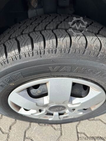 Prijevoznik stoke RENAULT Master STX 3 Sitzer  Haras / Hengste