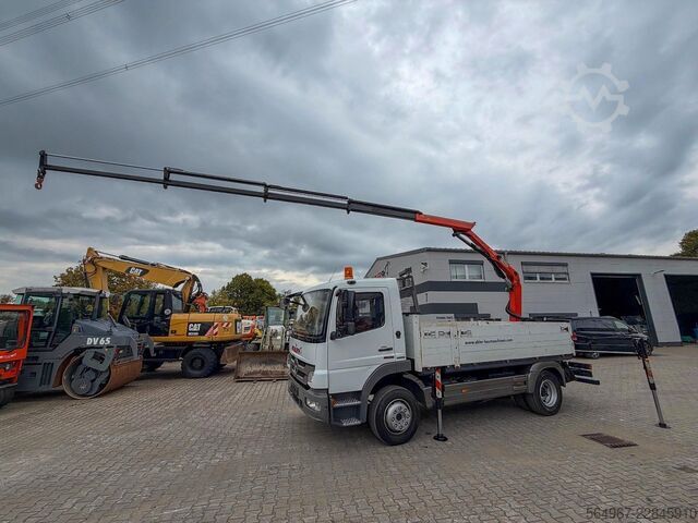 Truk flatbed MERCEDES-BENZ 1224 Atego 4x2 Blatt-Luft Kran