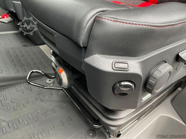 Kleinbus MAN TGE 3.180 Kombi L3H2 LEDER STANDH ACC NAVI SITZH