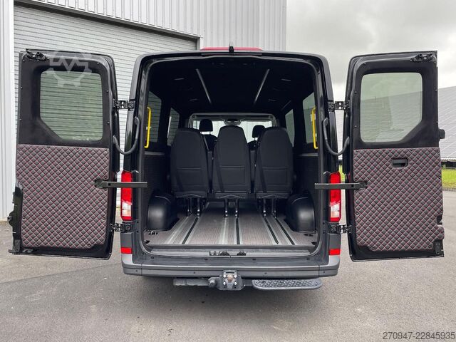 Kleinbus MAN TGE 3.180 Kombi L3H2 LEDER STANDH ACC NAVI SITZH