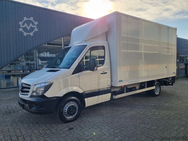 Closed box Mercedes-Benz Sprinter 513 CDI Koffer 21kub 130 pk Euro 5B GV...