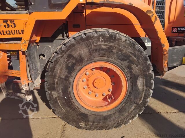 Încărcător pe roți Doosan DL250-5