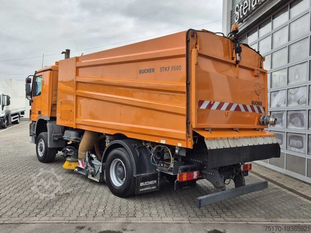 Cestný zametací stroj MERCEDES-BENZ Actros 2032 A 4x4 Bucher STKF 9500 Airport 30x