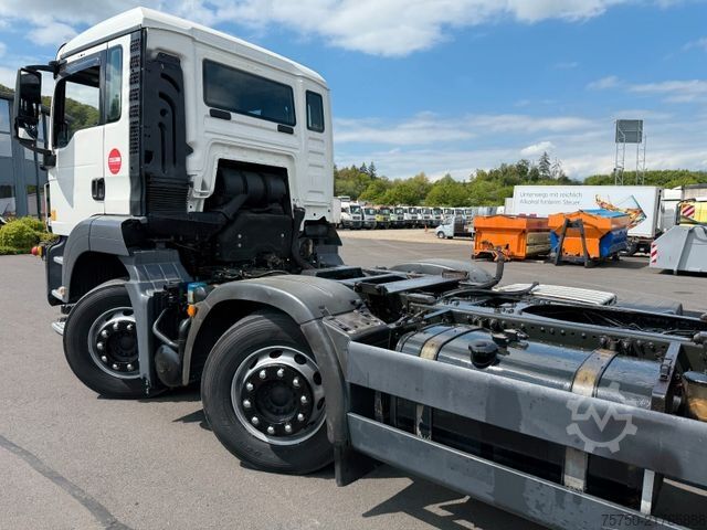 Vörubílarammagerð MAN TGS 35.360 8x2  3- Lenkachsen